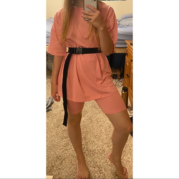 Unbranded | Oversized Tee & Biker Short Set - Picture 4 of 7